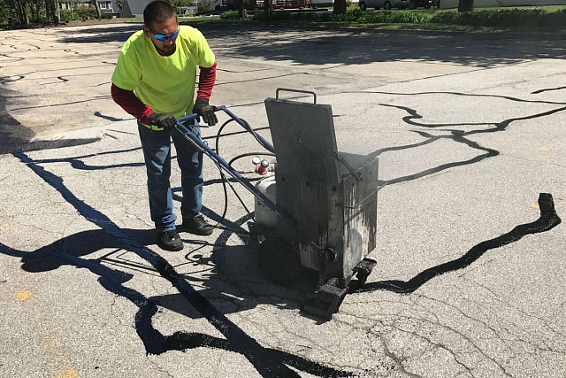 Портативный котел - заливщик для герметиков и мастик MA-10 Melter Applicator