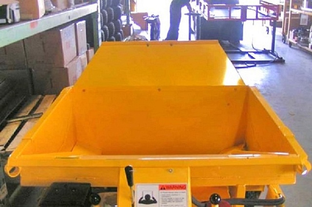 Мини – асфальтоукладчик на резиновых колесах