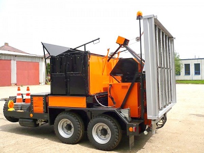 Автономный комплекс ремонта дорог на базе прицепа SILKOT 70-80