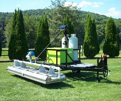 Установка для инфракрасного нагрева асфальта на базе прицепа Tech 108