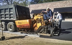 Покупка подержанного асфальтоукладчика 