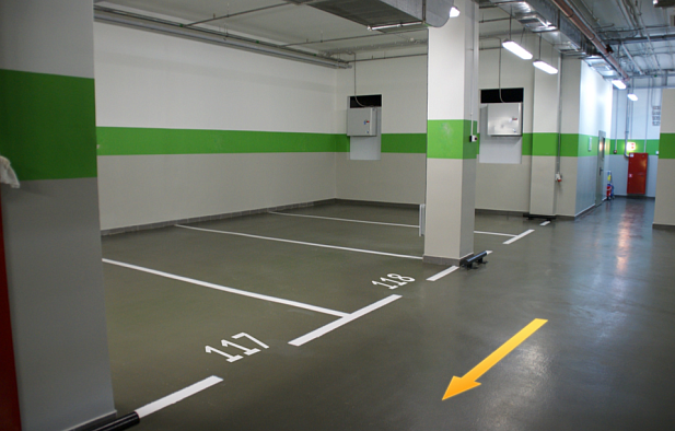 Нанесение разметки парковочных мест на парковках и паркингах