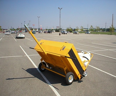 Установка прицеп для инфракрасной регенерации и нагрева асфальта KM4-40