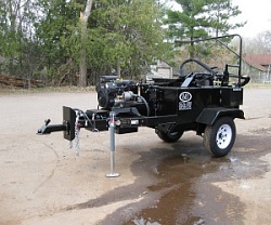 Прицепной гудронатор с подогревом для битумных эмульсий SGS 360