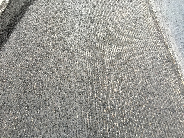 Cold Planing & Micro Milling - холодная планировка методом фрезерования или профилирования, представляет собой контролируемое удаление поверхности существующего дорожного покрытия