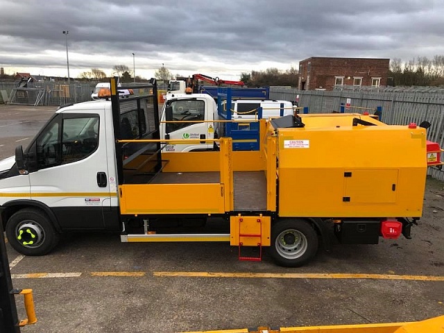 Рециклер асфальтобетона VEB 300WAG